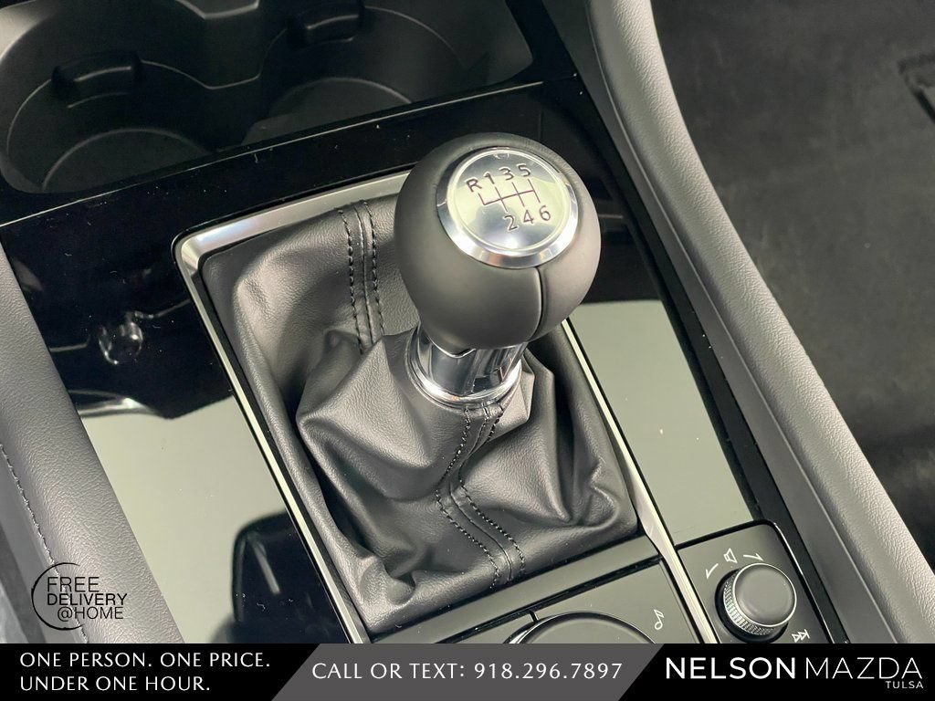 New 2026 MAZDA MAZDA3 2.5 S Hatchback w/ Premium Pkg FWD image 34
