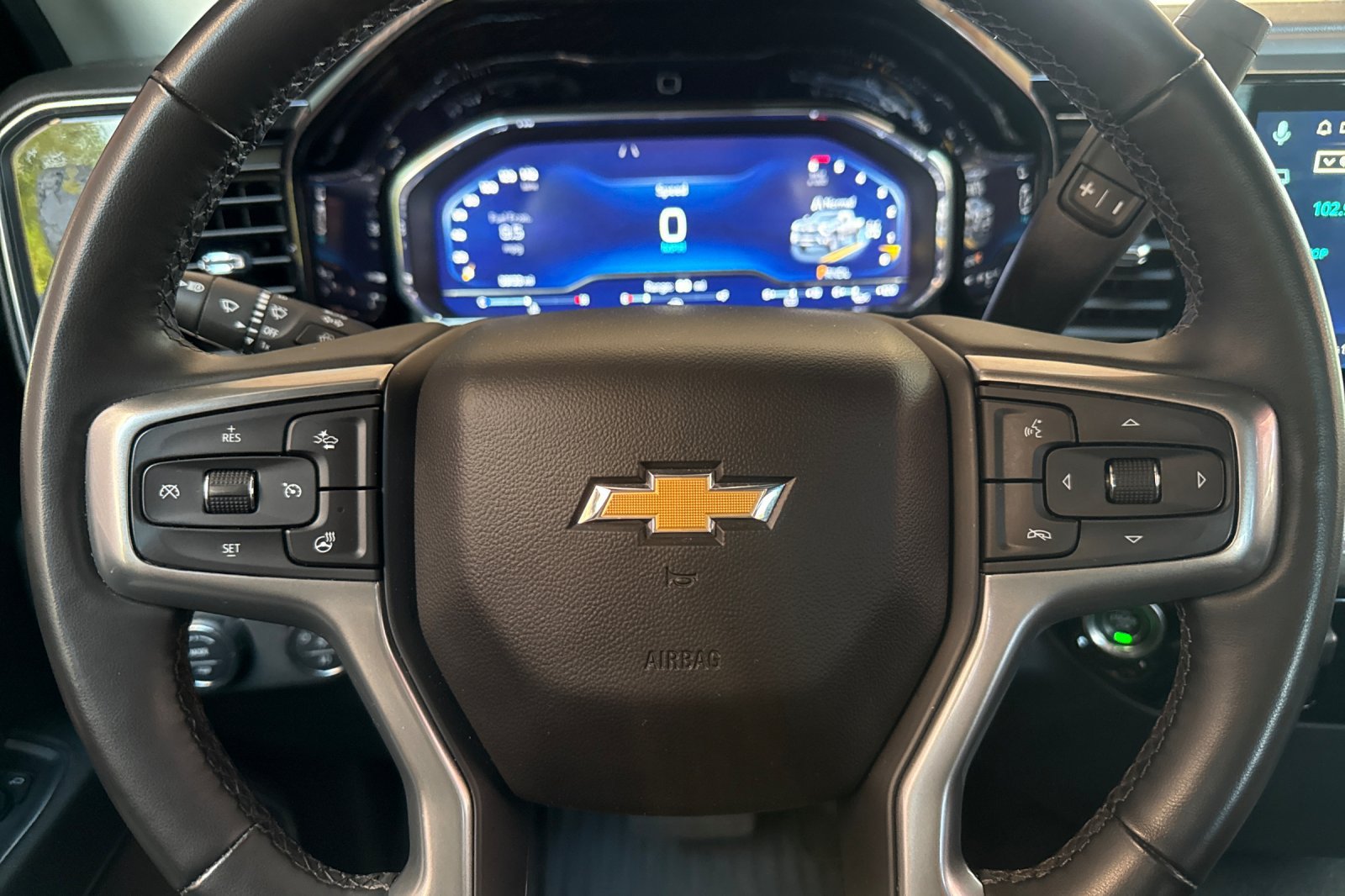 Used 2024 Chevrolet Silverado 2500 LTZ AWD/4WD image 23