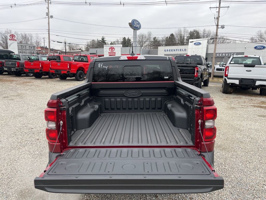 New 2026 Ford Maverick Lariat w/ Black Appearance Package image 5