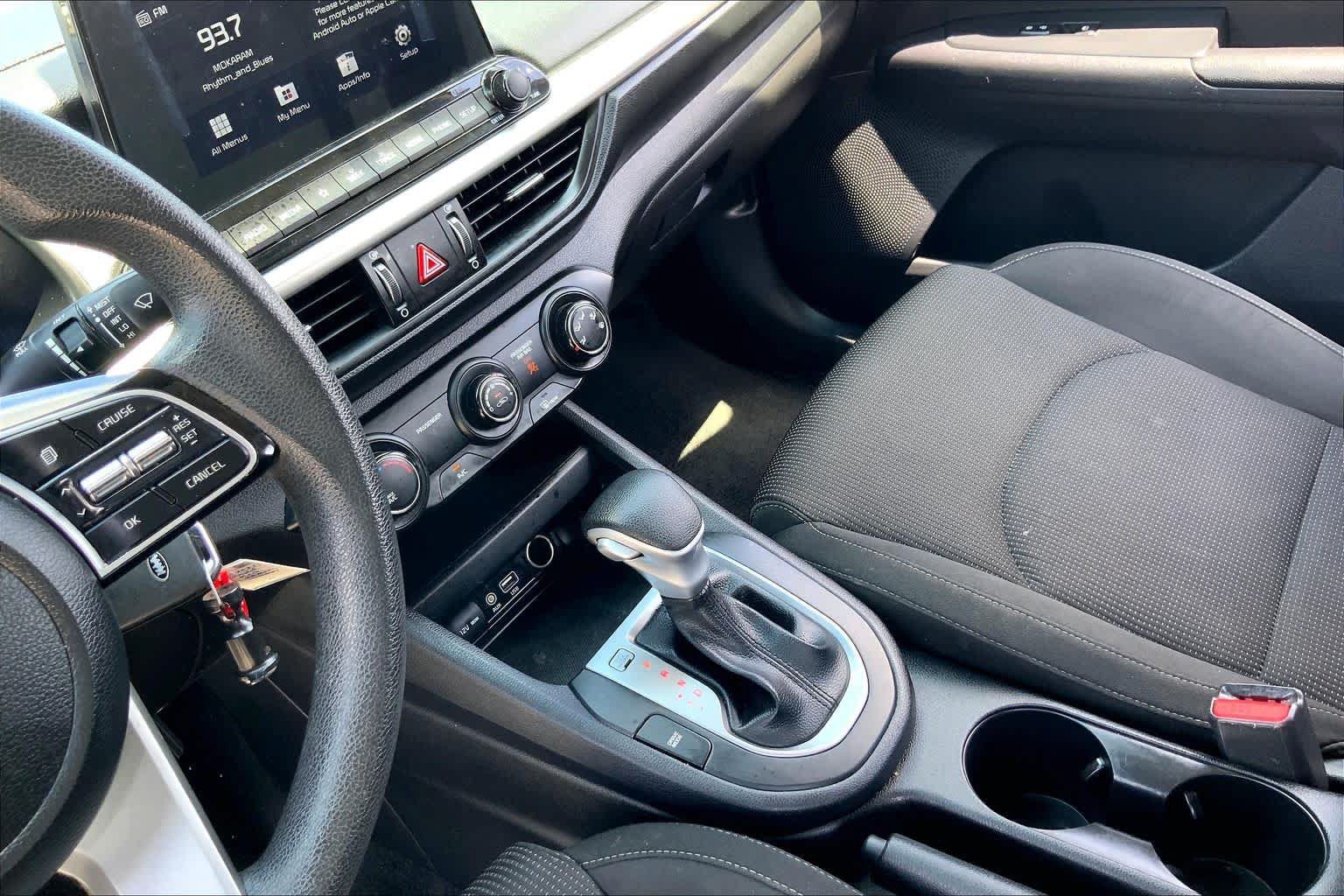 Used 2021 Kia Forte LXS FWD image 16