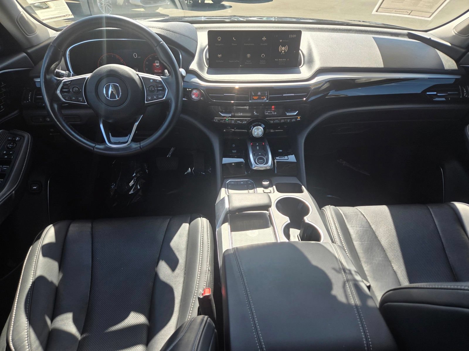 Used 2023 Acura MDX w/ Technology Package FWD image 19
