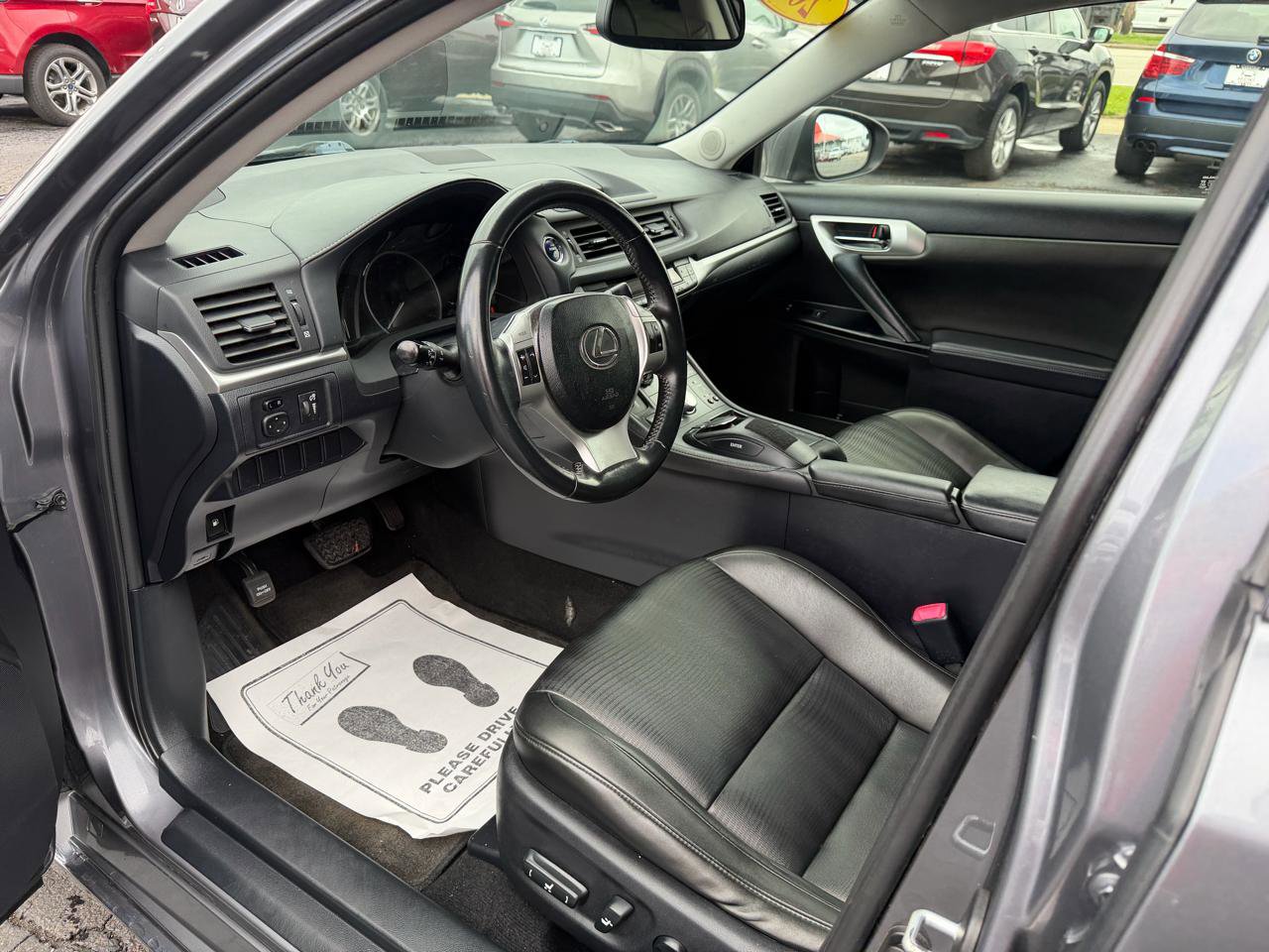 Used 2013 Lexus CT 200h w/ Premium Pkg w/Navigation image 10