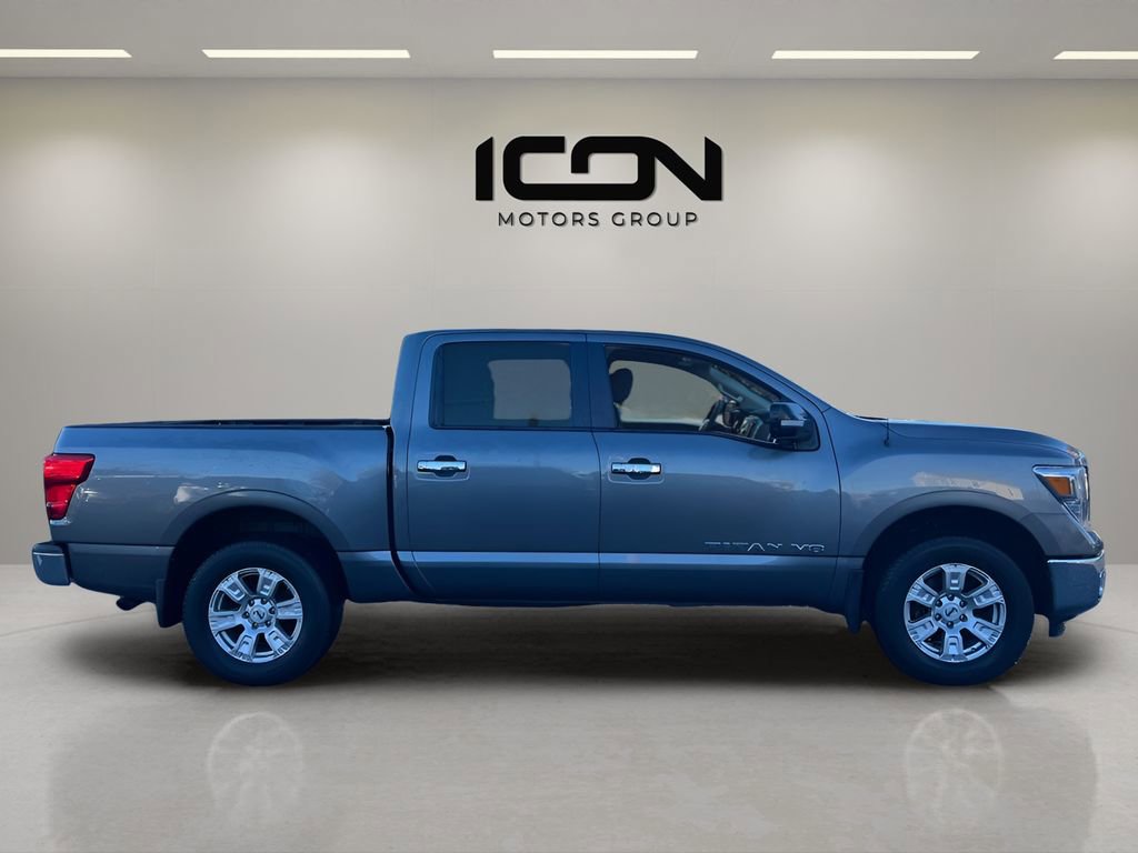 Used 2018 Nissan Titan Platinum Reserve image 8