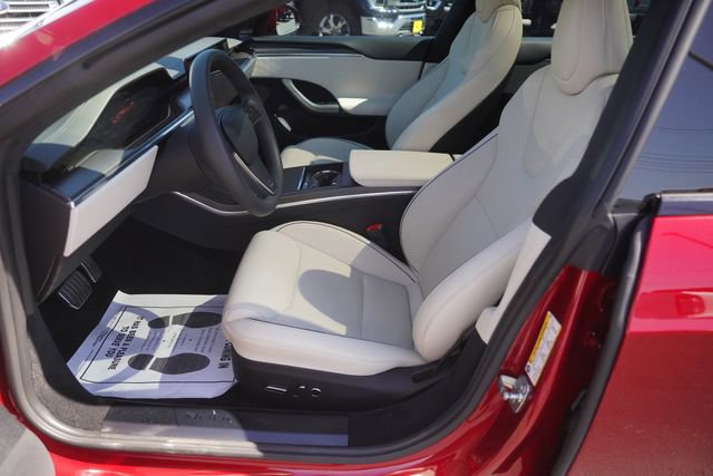 Used 2023 Tesla Model S Plaid image 9
