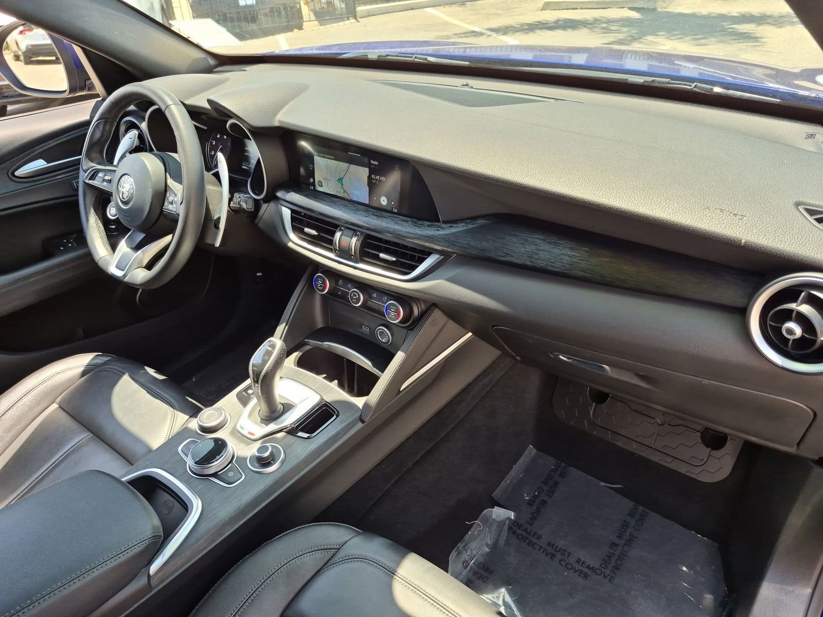 Used 2022 Alfa Romeo Stelvio Sprint RWD image 30