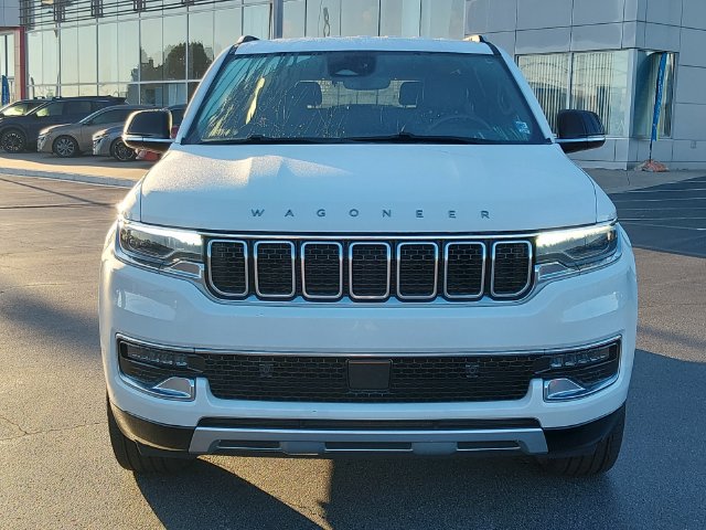 Used 2024 Jeep Wagoneer Series II AWD/4WD image 8