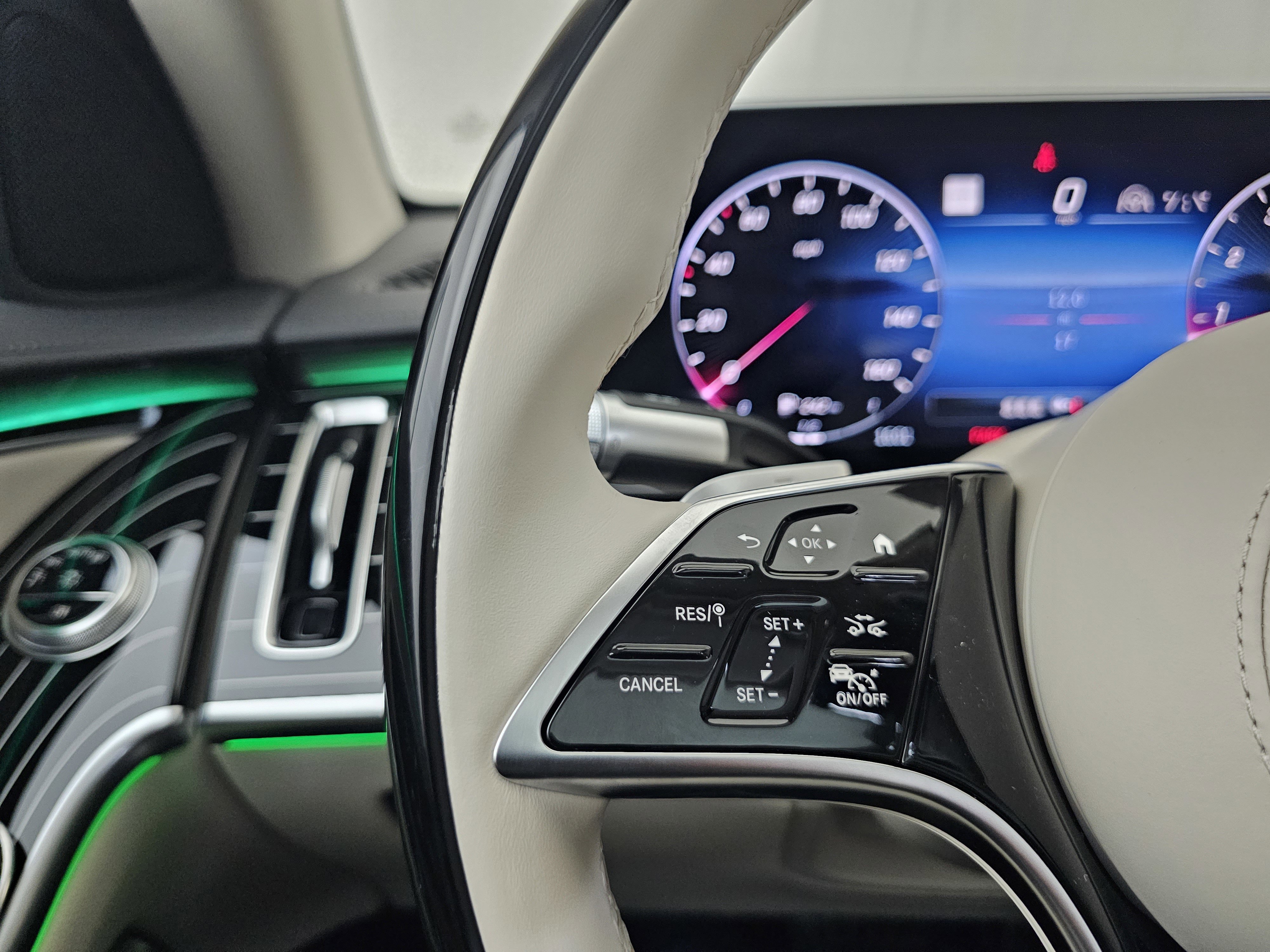 New 2026 Mercedes-Benz S 580 4MATIC Sedan image 41