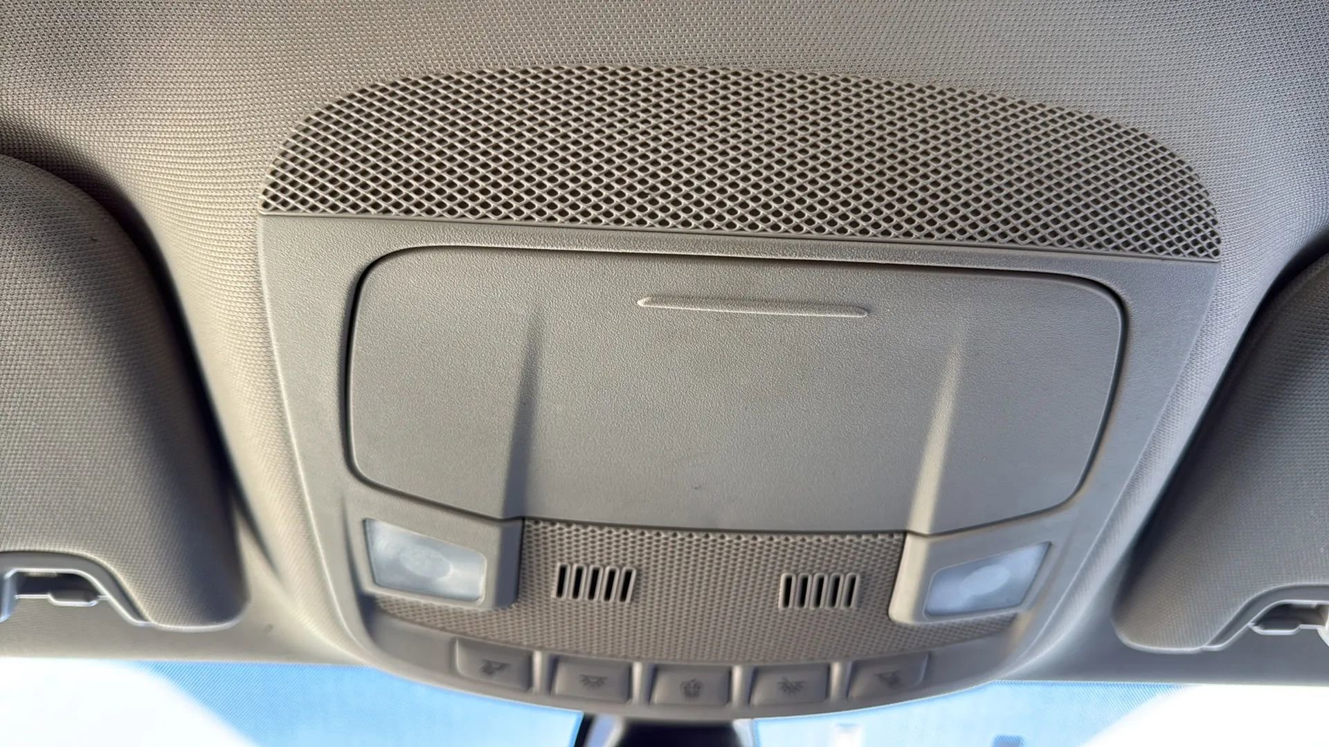 Used 2019 Ford Fusion SE image 21