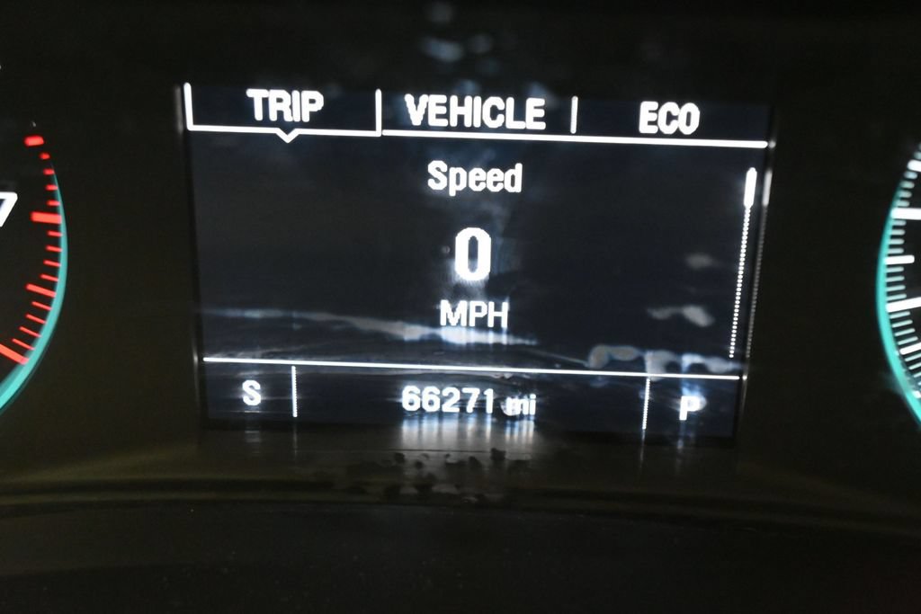 Used 2023 Chevrolet Malibu LT FWD image 16