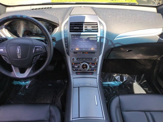 Used 2020 Lincoln MKZ FWD image 13