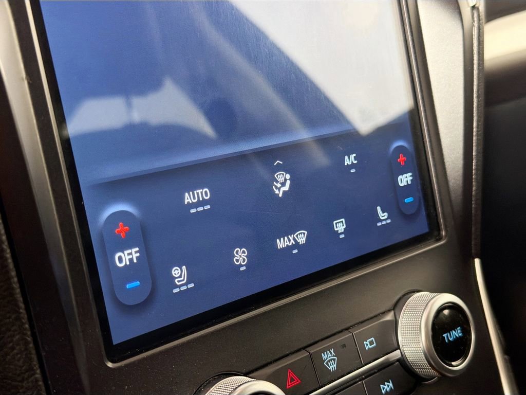 Used 2024 Ford Edge SEL w/ Convenience Package AWD/4WD image 15