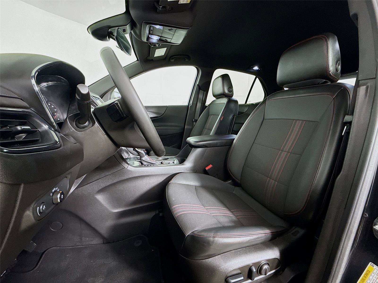 Used 2023 Chevrolet Equinox RS image 21