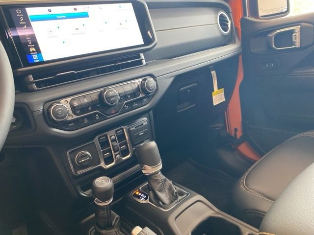 New 2025 Jeep Wrangler Sahara image 41