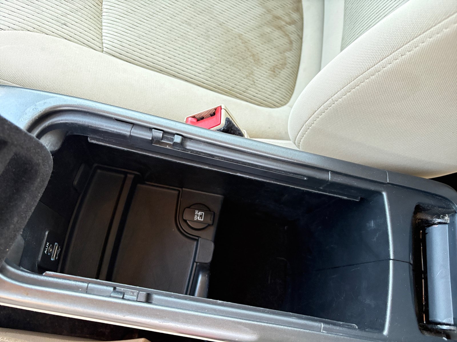 Used 2016 Dodge Journey SE w/ Flexible Seating Group FWD image 27