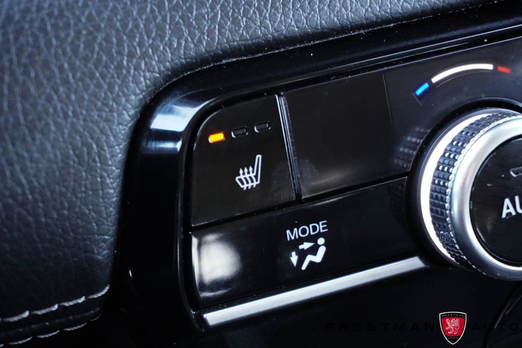 Used 2025 Honda Pilot Touring image 12