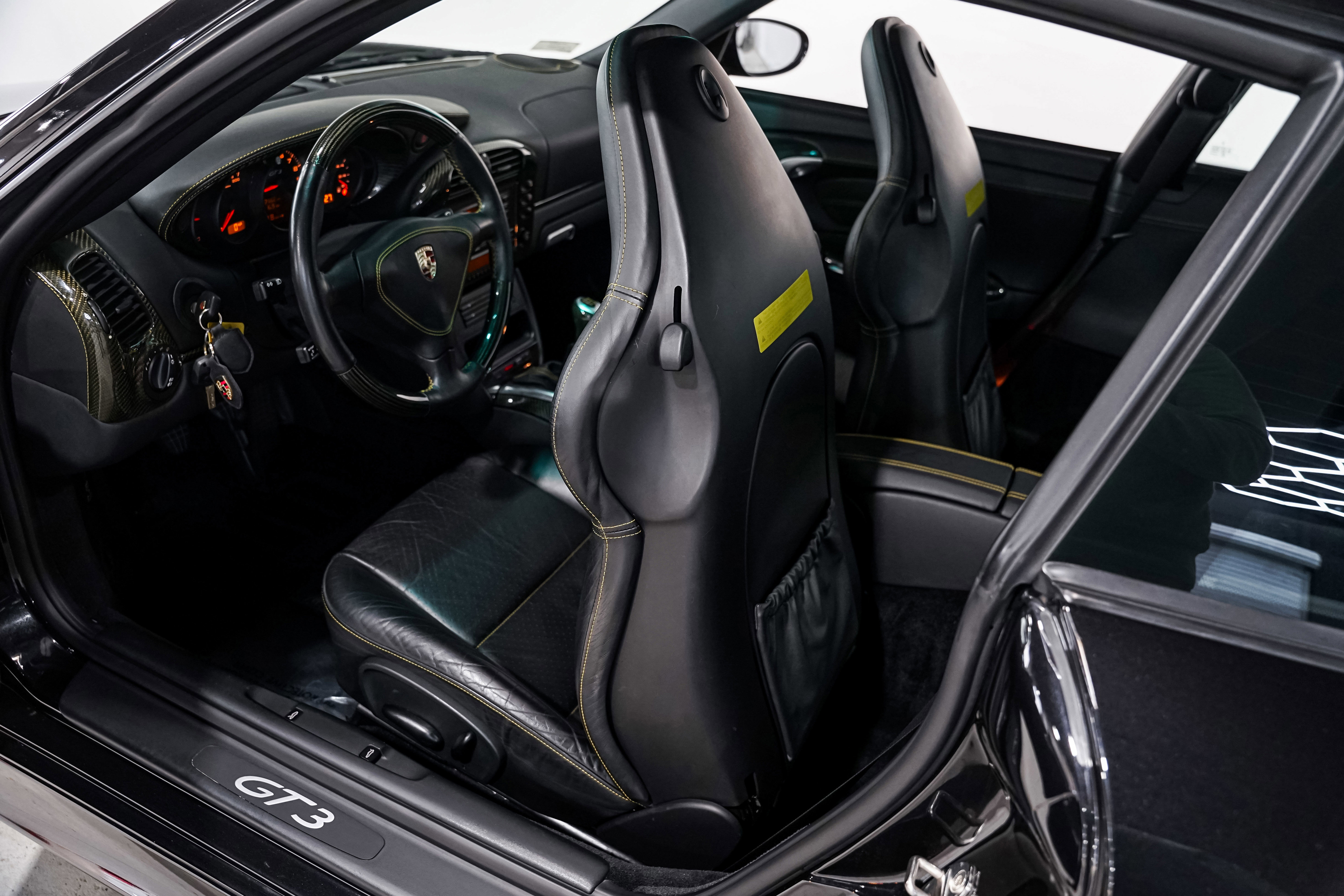 Used 2004 Porsche 911 GT3 image 25