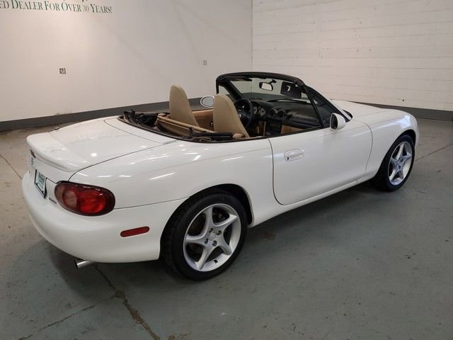Used 2001 MAZDA MX-5 Miata image 6