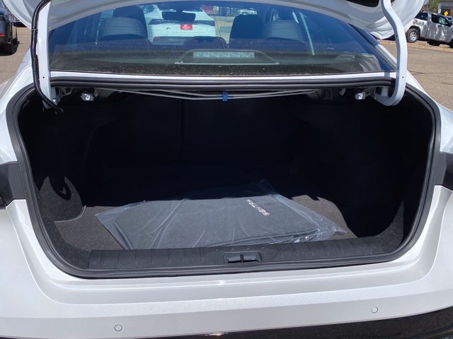 New 2026 Nissan Sentra SR w/ SR Premium Package FWD image 24