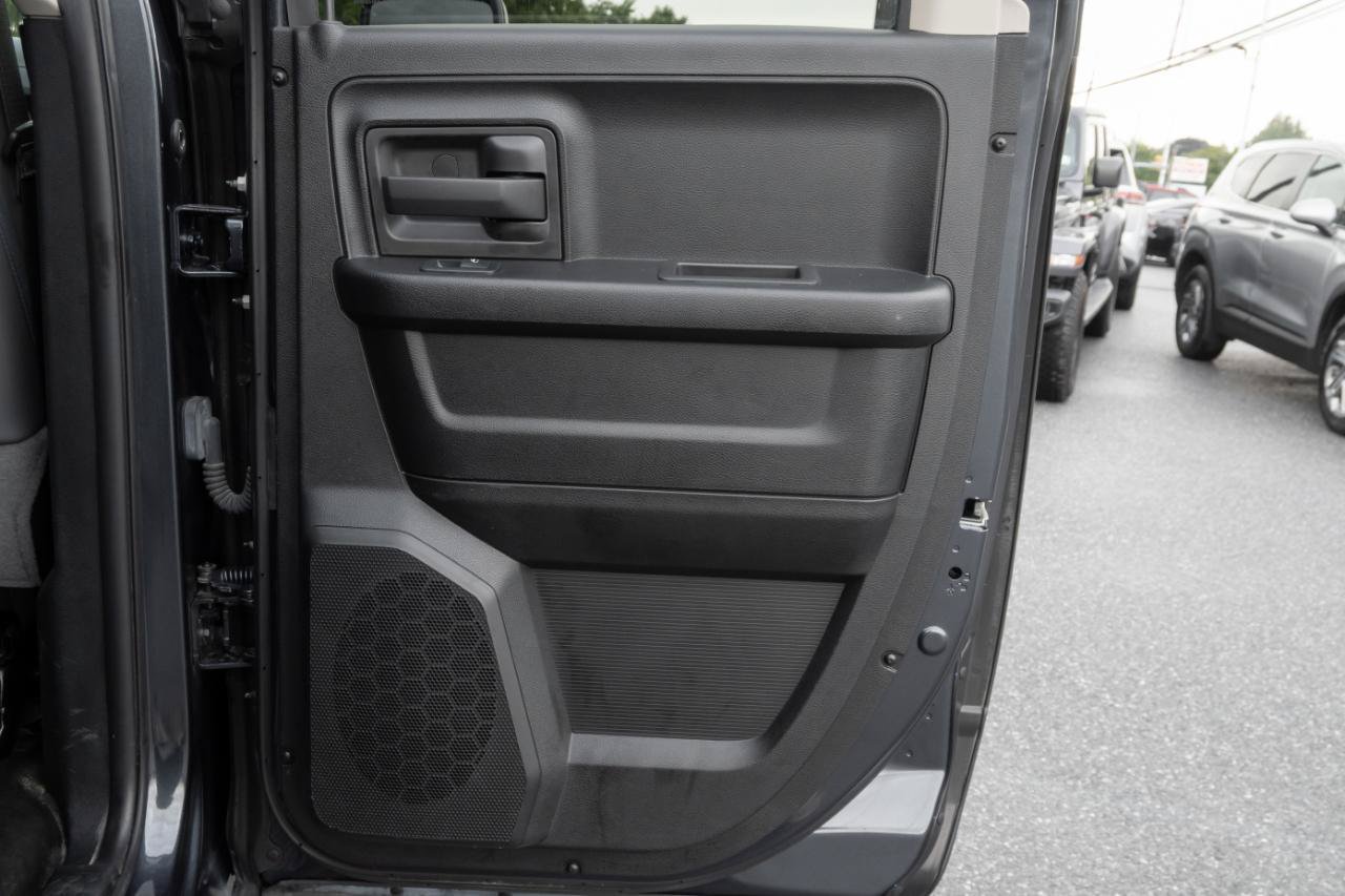 Used 2018 RAM 1500 Tradesman w/ Protection Group AWD/4WD image 33