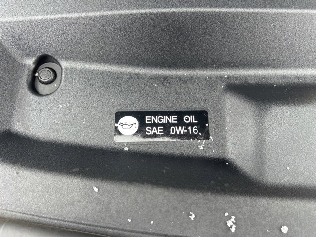 Used 2023 Toyota Highlander XLE image 14