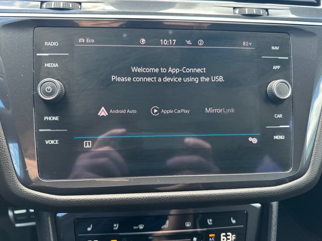 Certified 2022 Volkswagen Tiguan SEL R-Line AWD/4WD image 25