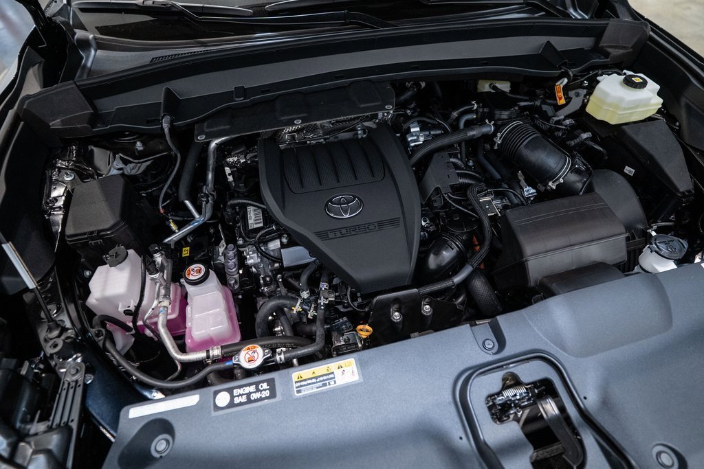 New 2026 Toyota Grand Highlander Platinum image 44