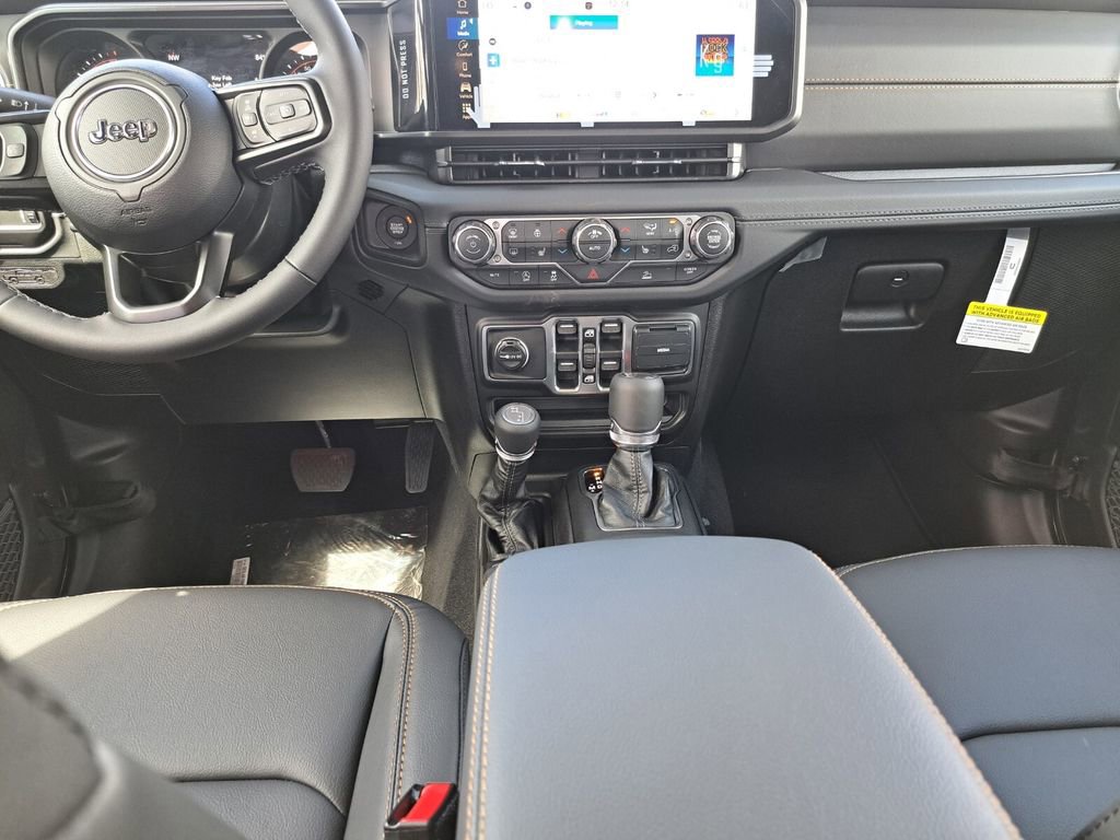 New 2026 Jeep Gladiator Sport AWD/4WD image 16