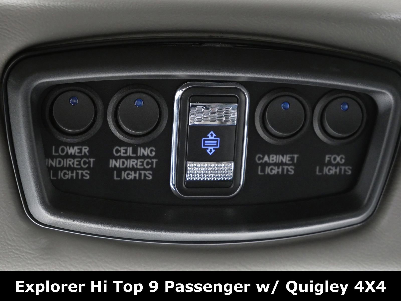 Used 2025 GMC Savana 3500 LT w/ LT Preferred Equipment Group image 48