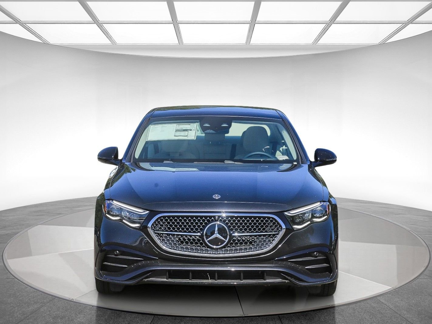 New 2025 Mercedes-Benz E 350 4MATIC Sedan image 6