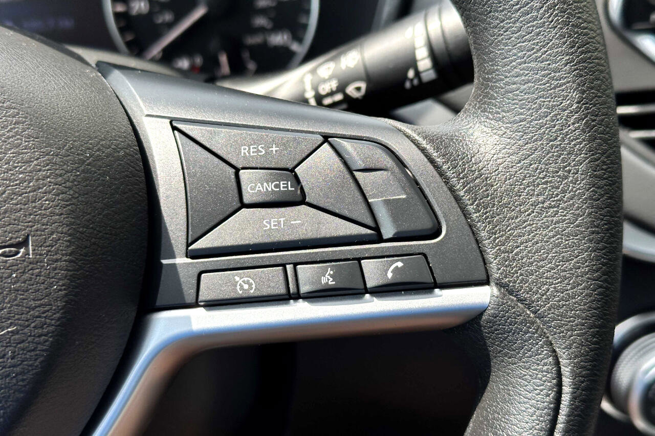 Used 2022 Nissan Altima 2.5 SV image 21