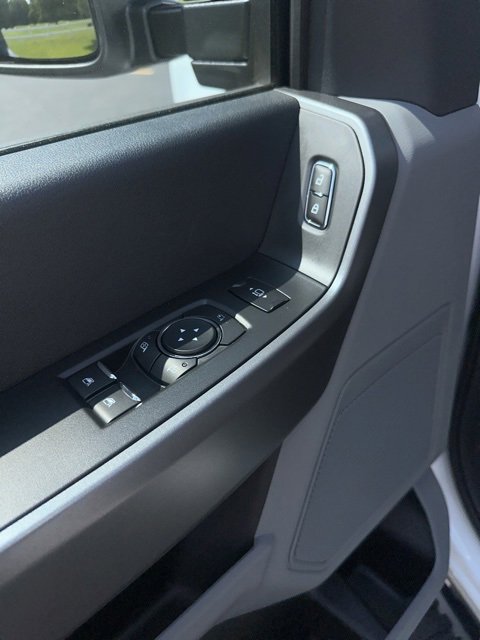 New 2025 Ford F250 XLT image 12