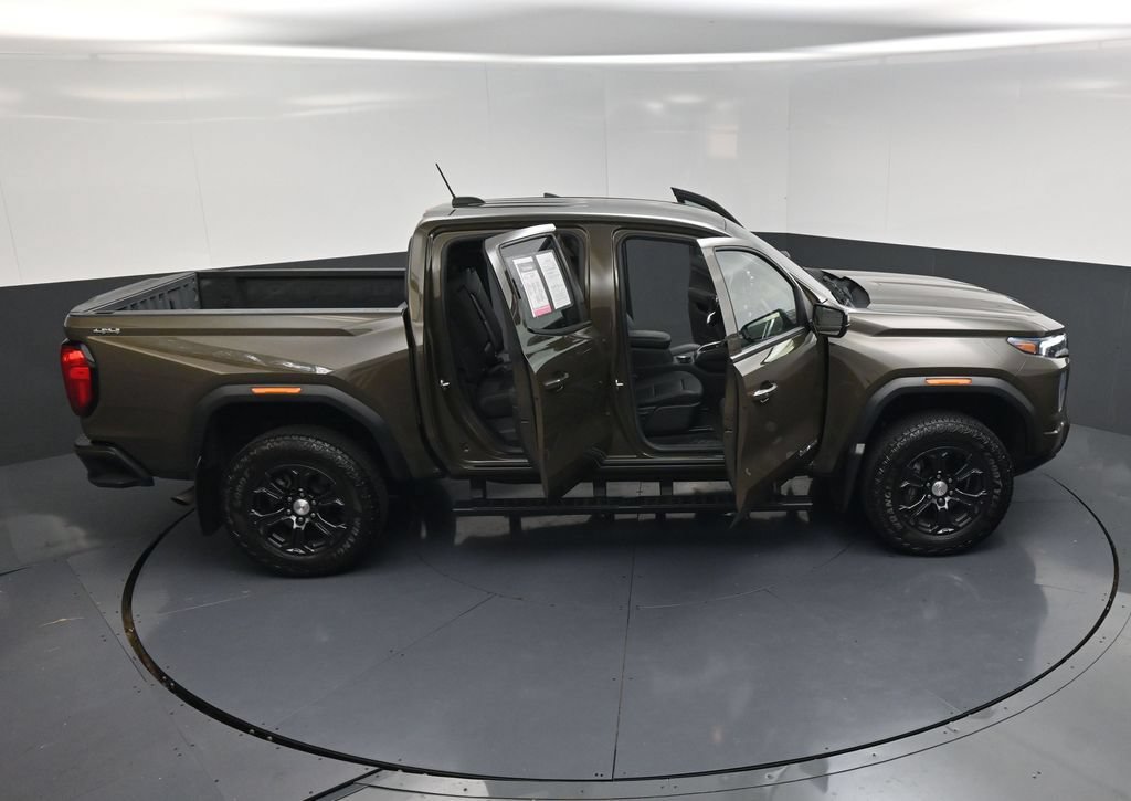 Used 2023 GMC Canyon Elevation w/ Elevation Premium Package AWD/4WD image 23