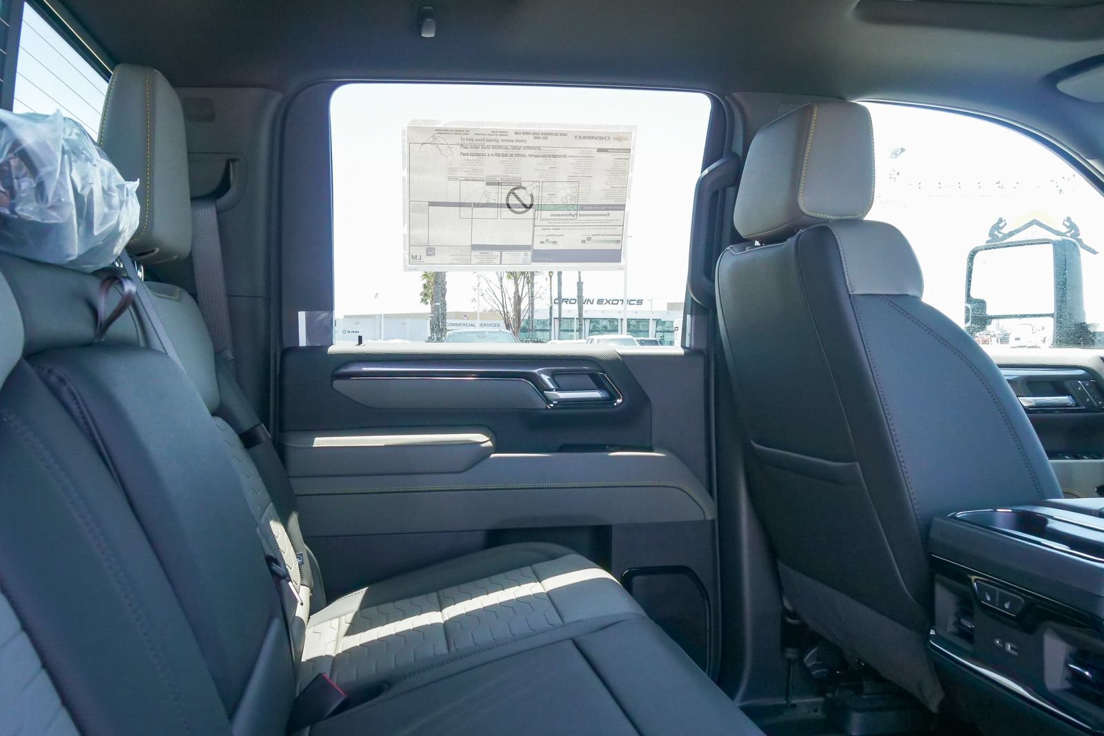 New 2026 Chevrolet Silverado 2500 ZR2 w/ LPO, Dark Essentials Package AWD/4WD image 15