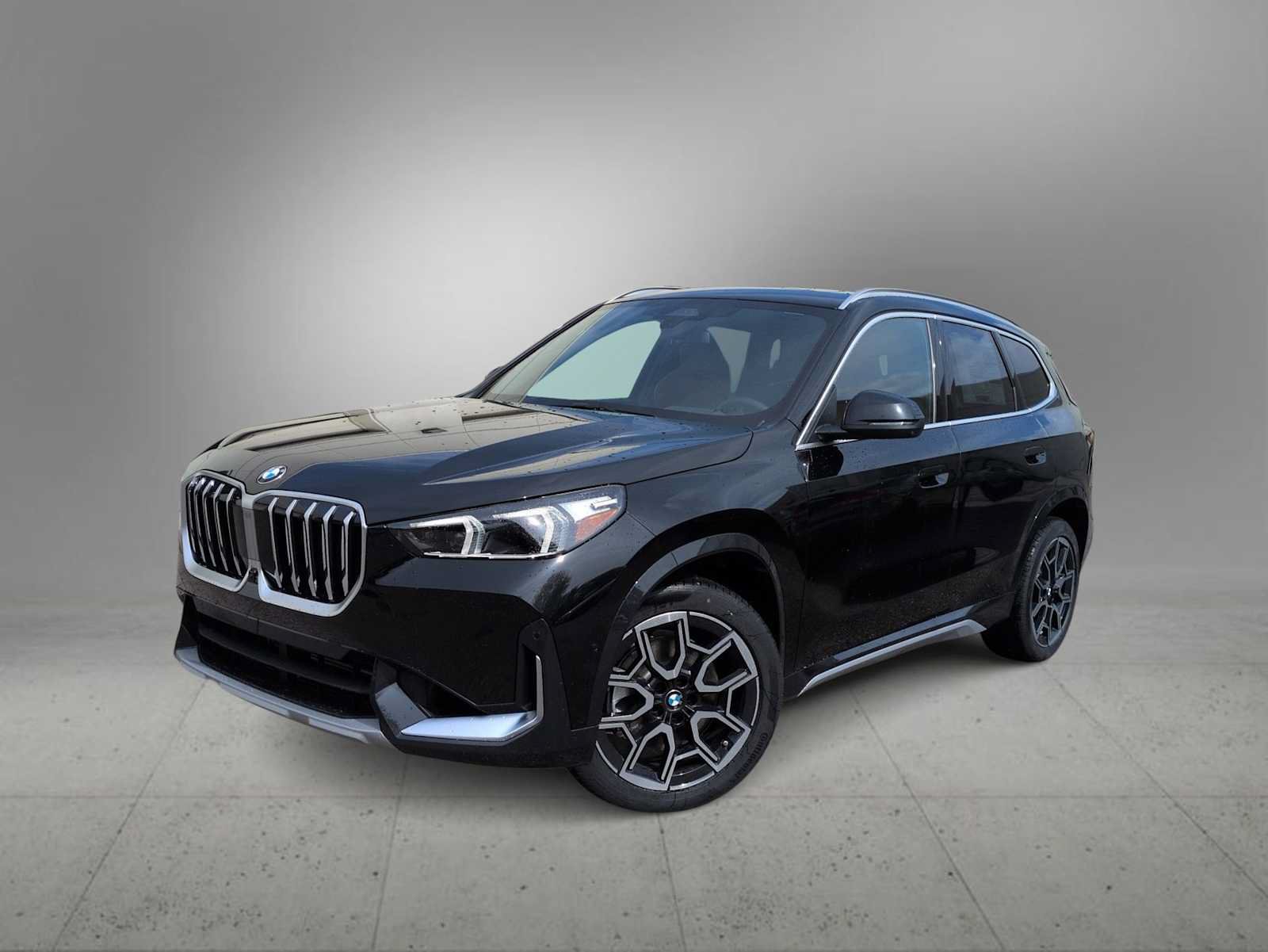New 2026 BMW X1 xDrive28i w/ Technology Package AWD/4WD image 1