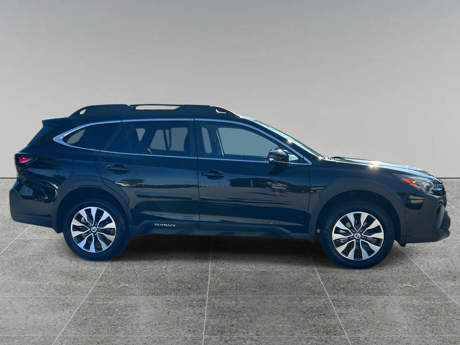 Certified 2025 Subaru Outback Limited w/ Popular Package #2 AWD/4WD image 6