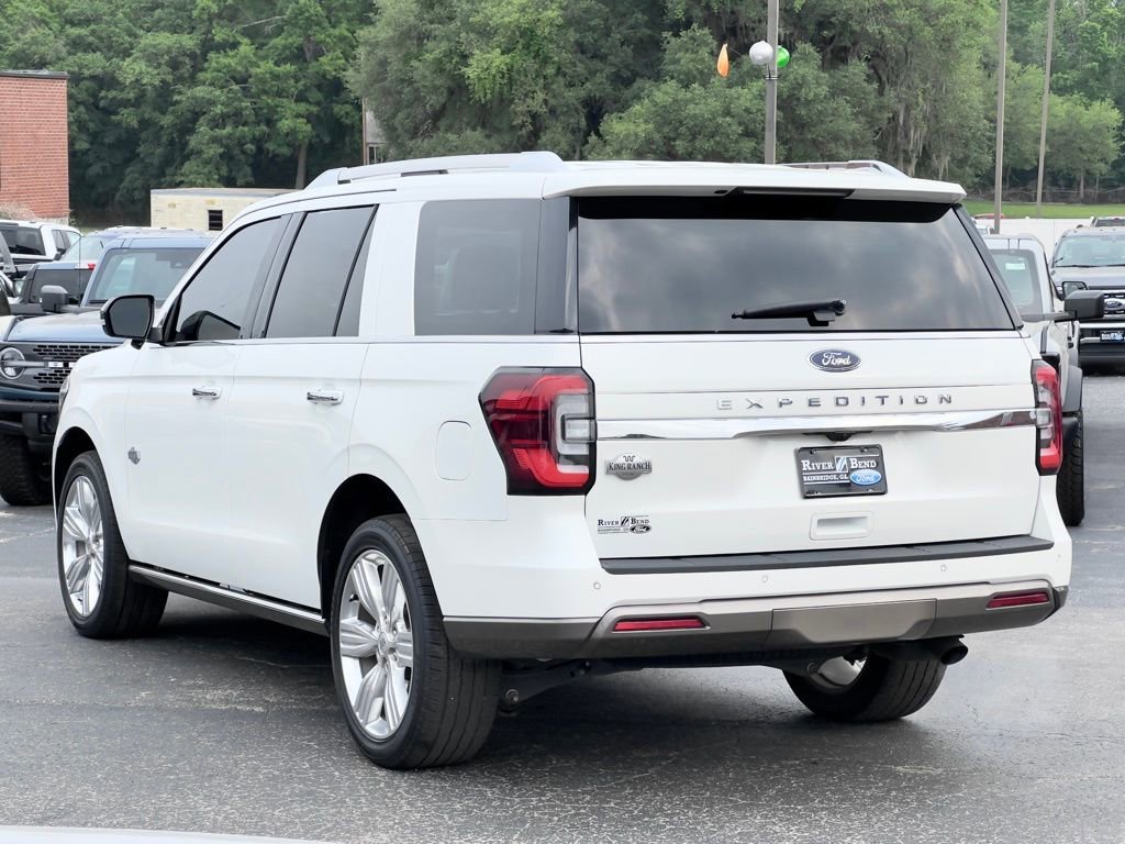Used 2023 Ford Expedition King Ranch RWD image 3