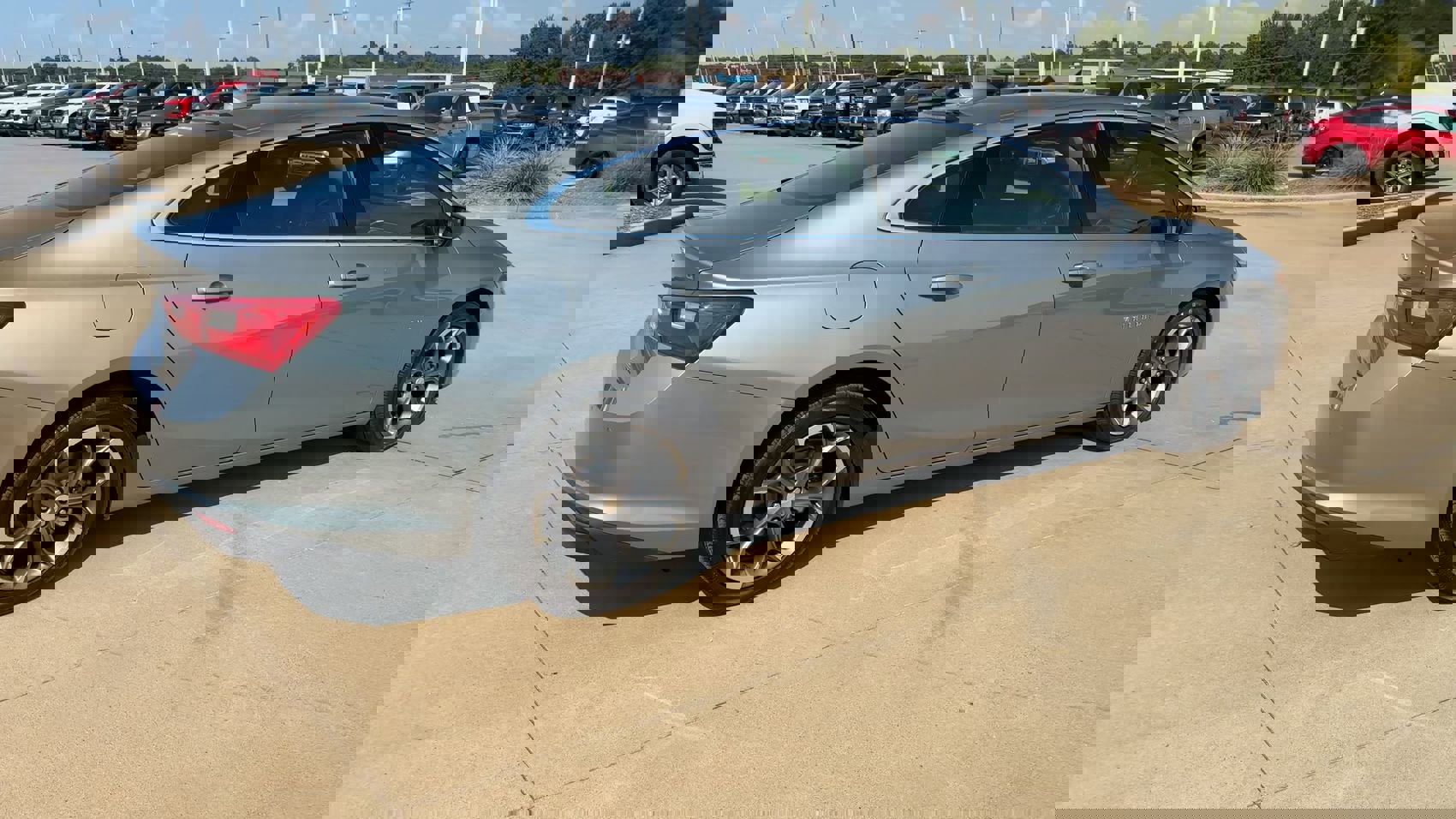 Certified 2024 Chevrolet Malibu LT image 9