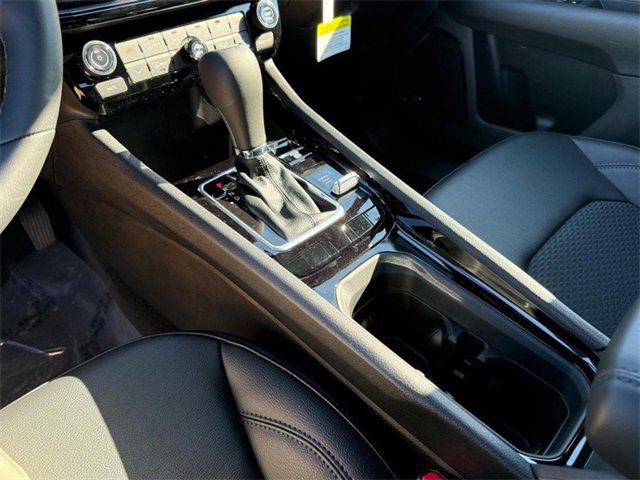 New 2025 Jeep Compass Latitude w/ Sun & Sound Group image 27