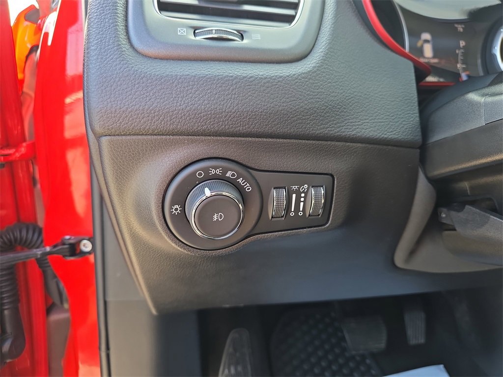 Used 2020 Jeep Compass Trailhawk w/ Advanced Safety Group image 22