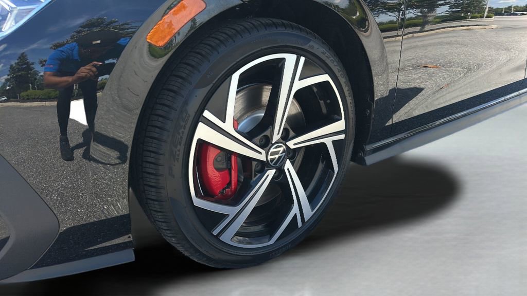 New 2026 Volkswagen GTI SE FWD image 33