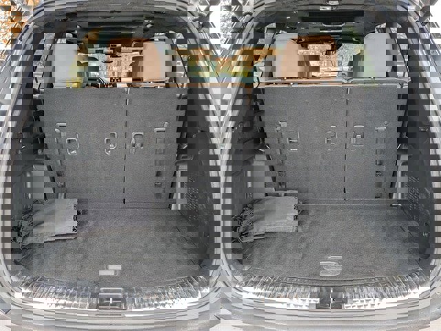 Used 2021 Kia Telluride SX w/ SX Prestige Package image 16