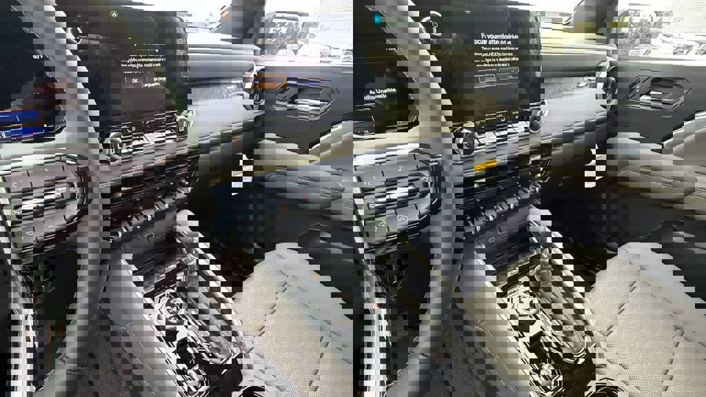 New 2026 Chevrolet Colorado ZR2 w/ Technology Package image 23