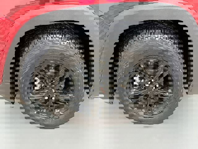 Used 2024 GMC Terrain AT4 w/ Infotainment Package II image 34