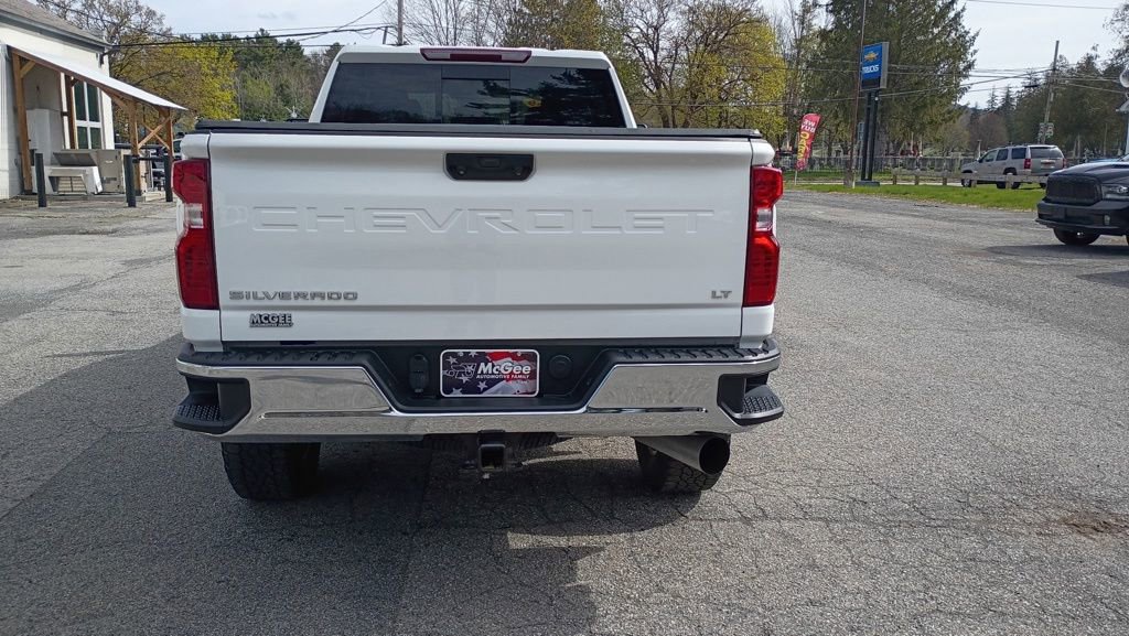 Used 2024 Chevrolet Silverado 2500 LT AWD/4WD image 6