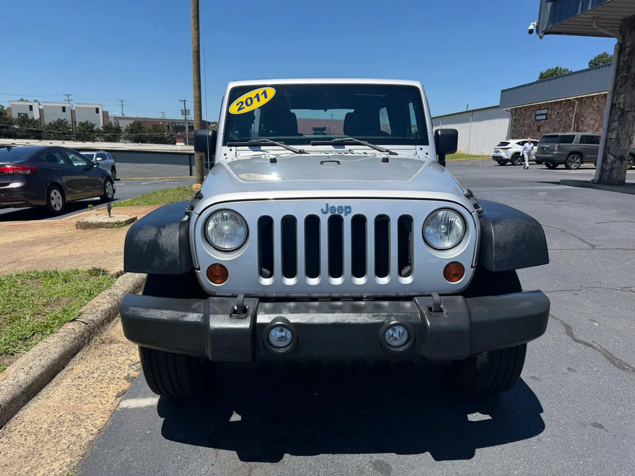 Used 2011 Jeep Wrangler Unlimited Sport AWD/4WD image 2
