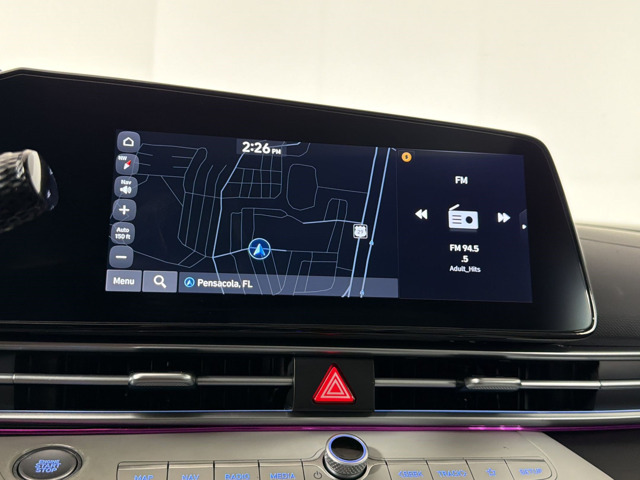 Used 2025 Hyundai Elantra Limited FWD image 18