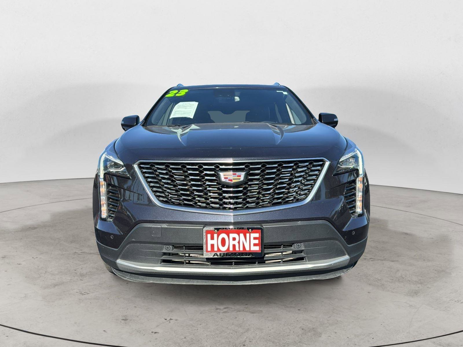 Used 2023 Cadillac XT4 Premium Luxury image 2
