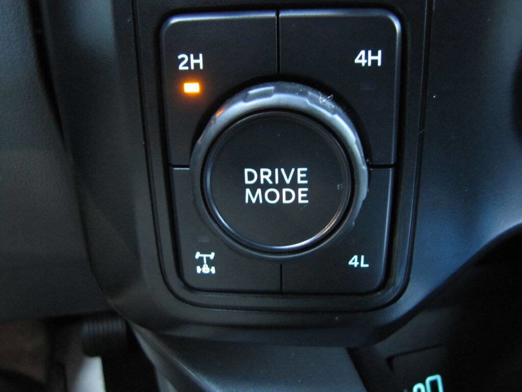 Used 2024 Ford F250 XLT w/ FX4 Off-Road Package AWD/4WD image 40