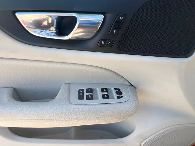 Used 2019 Volvo S60 T5 Momentum FWD image 27