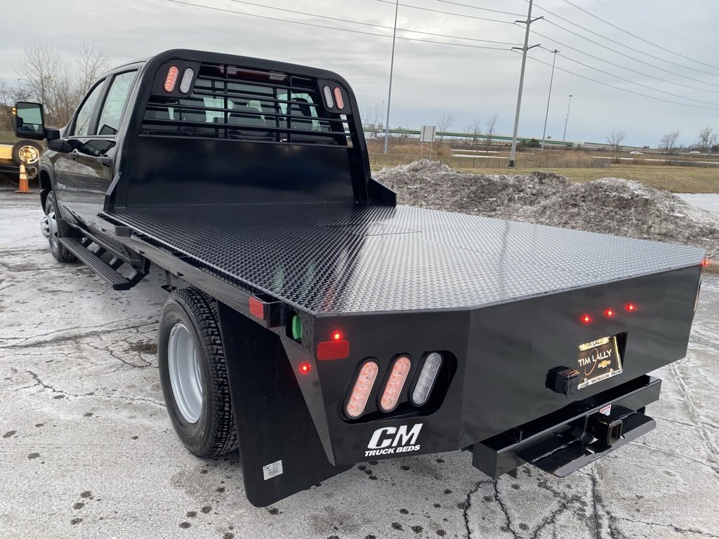 New 2025 Chevrolet Silverado 3500 W/T image 5